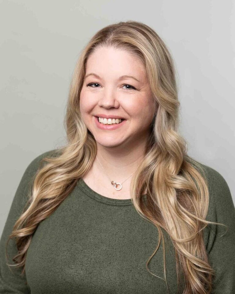 Victoria "Tori" Elizarde, LCSW-S profile picture